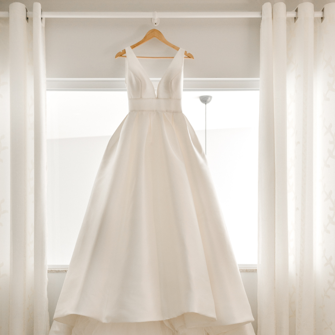 How To Create Your Wedding Dress Inspiration Board Image
