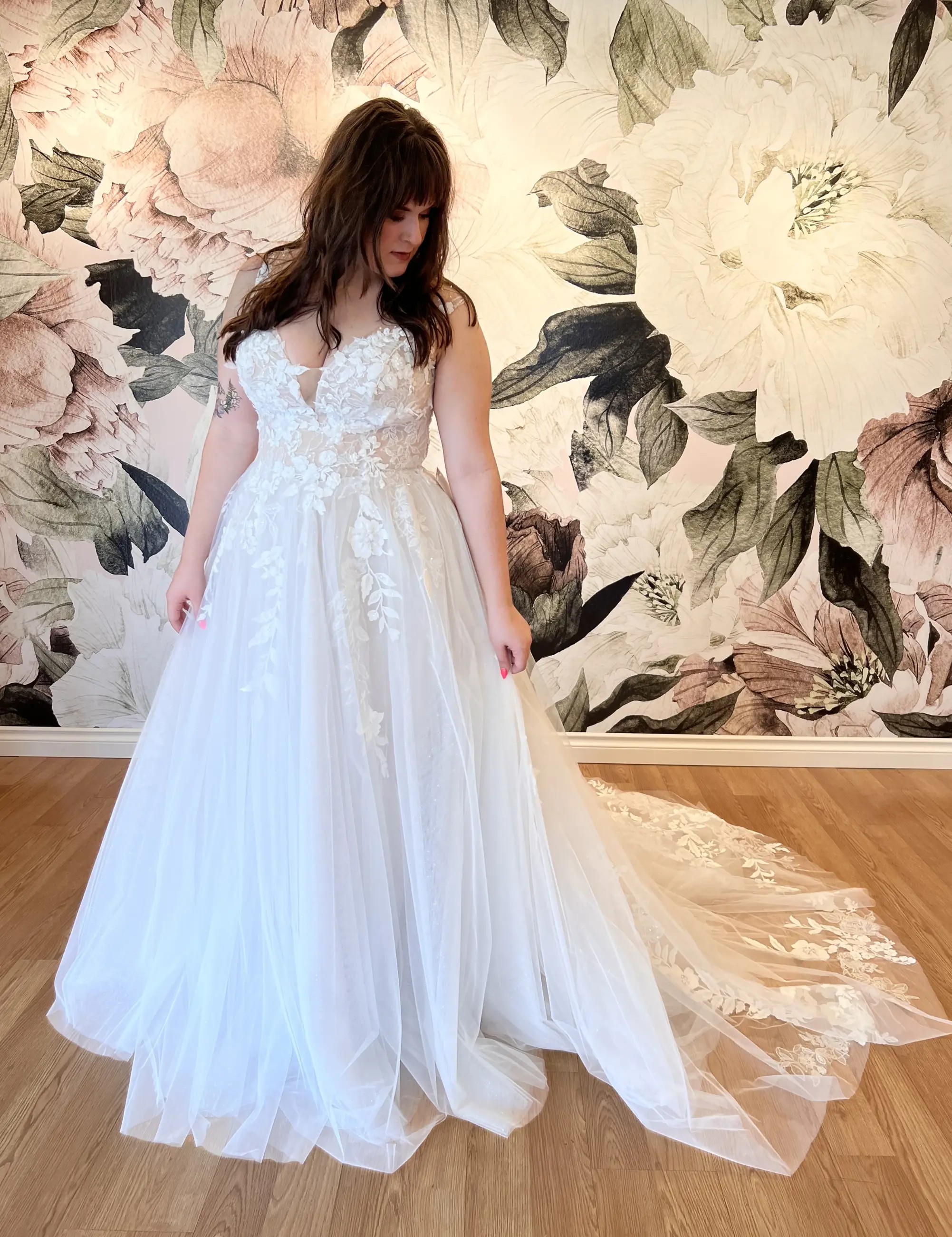 Tulle Skirt Wedding Dress with Chantilly Lace and Sparkle Bodice and Illusion Bodice