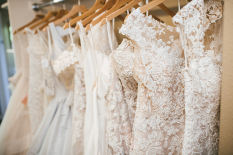 Wedding dress fabric. Pros and Cons – Mizzrio
