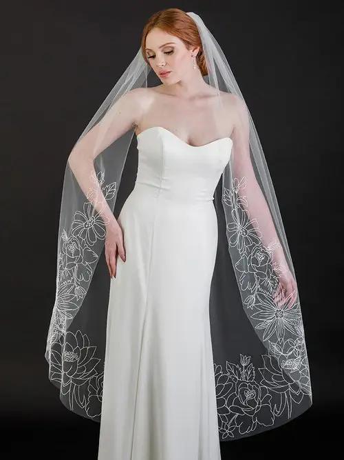 Waltz Length Modern Embroidered Lace Veil