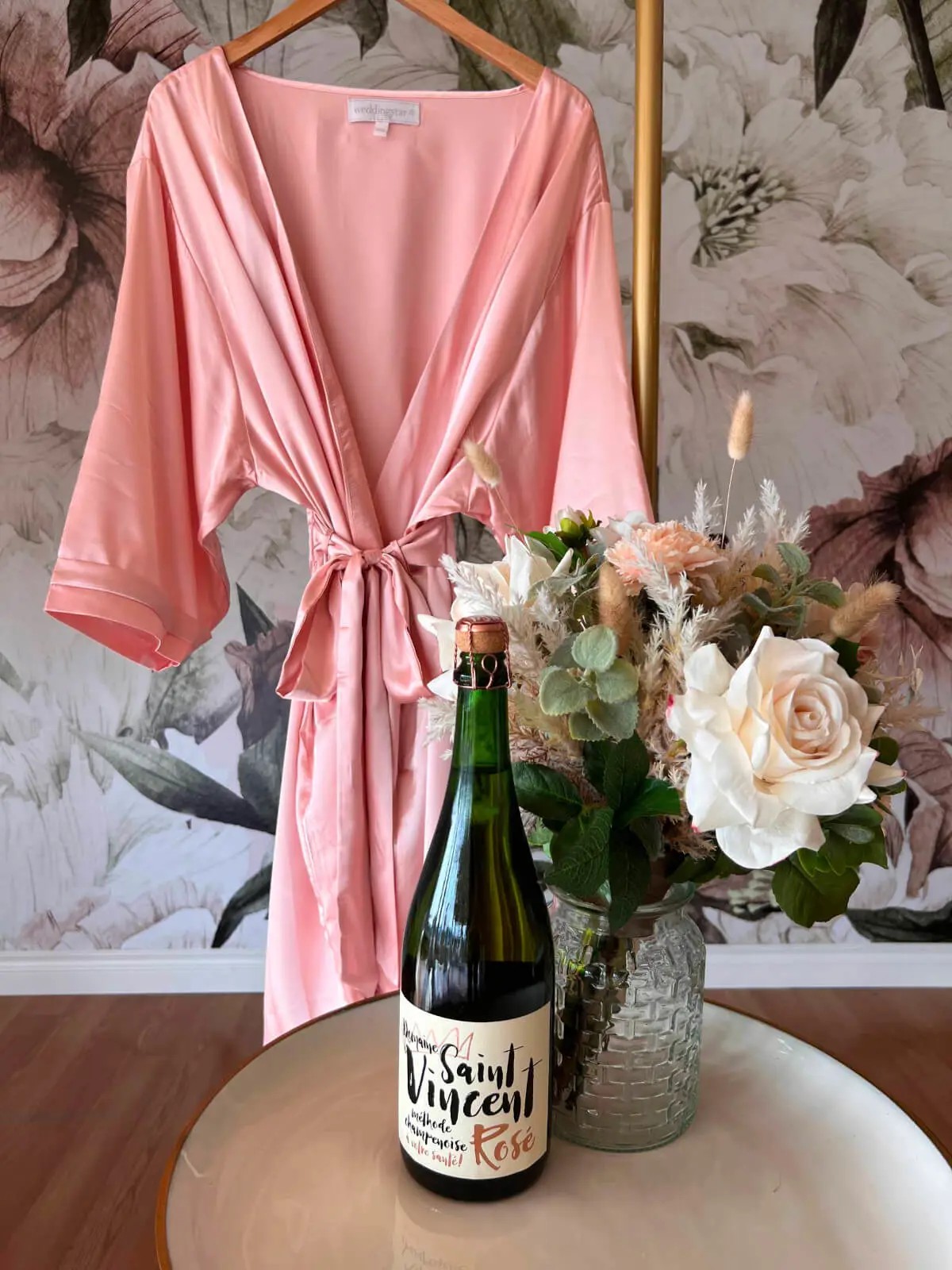 Robe & Rosé Package