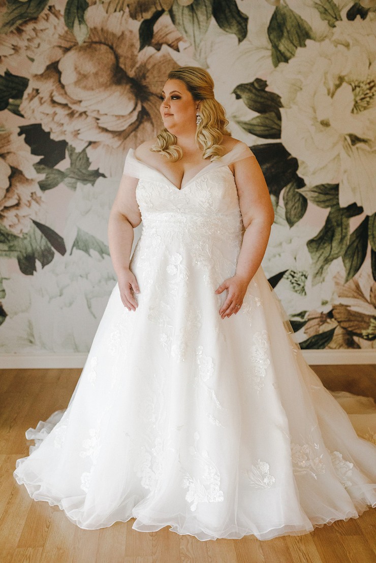 Allure Romance Style 3369 Default Thumbnail Image