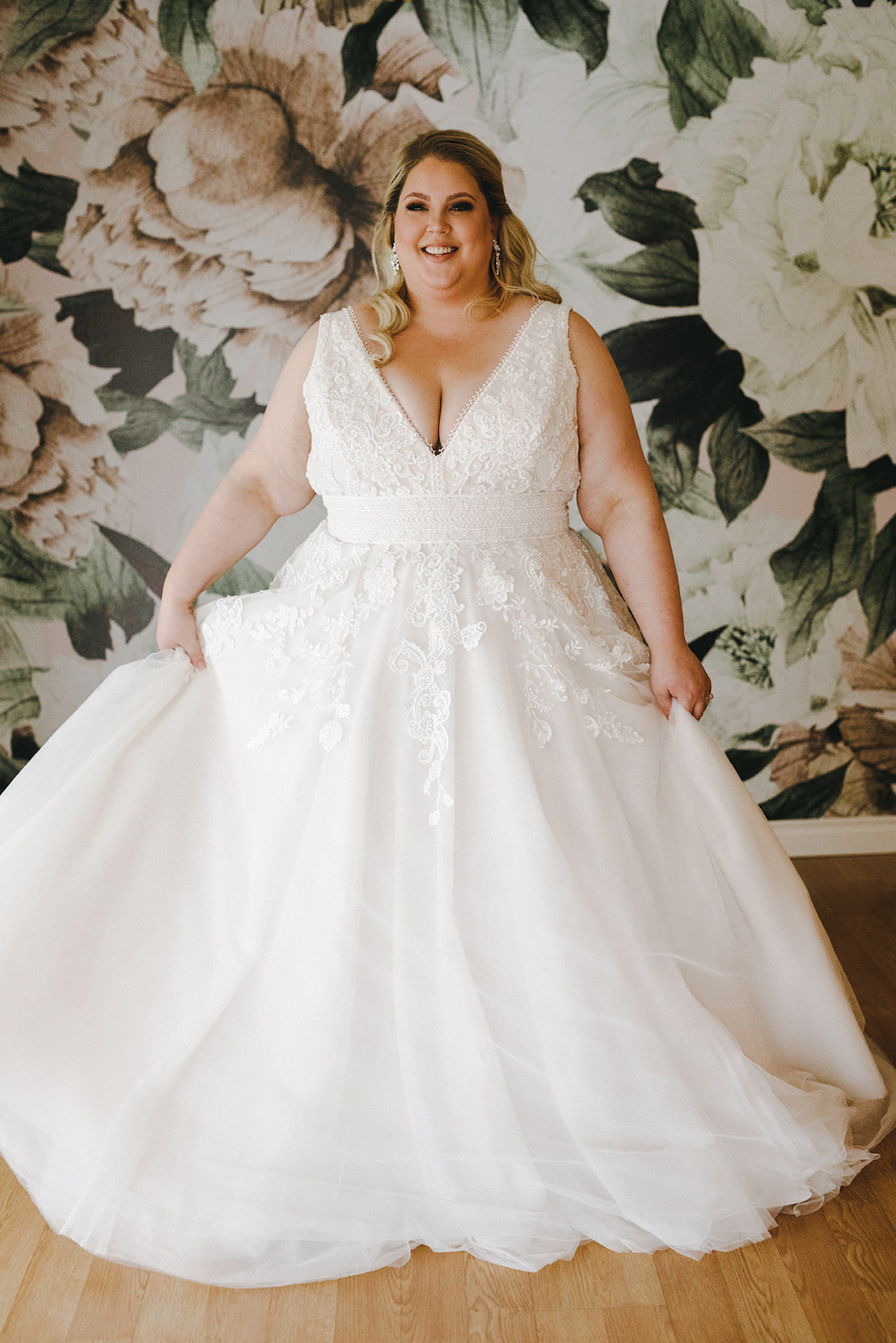 plus size bridal gowns