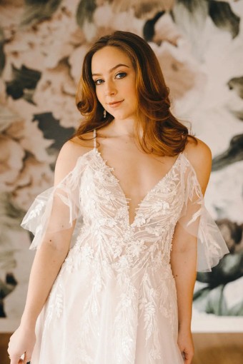 Julia Leigh Style 5901PL #1 thumbnail