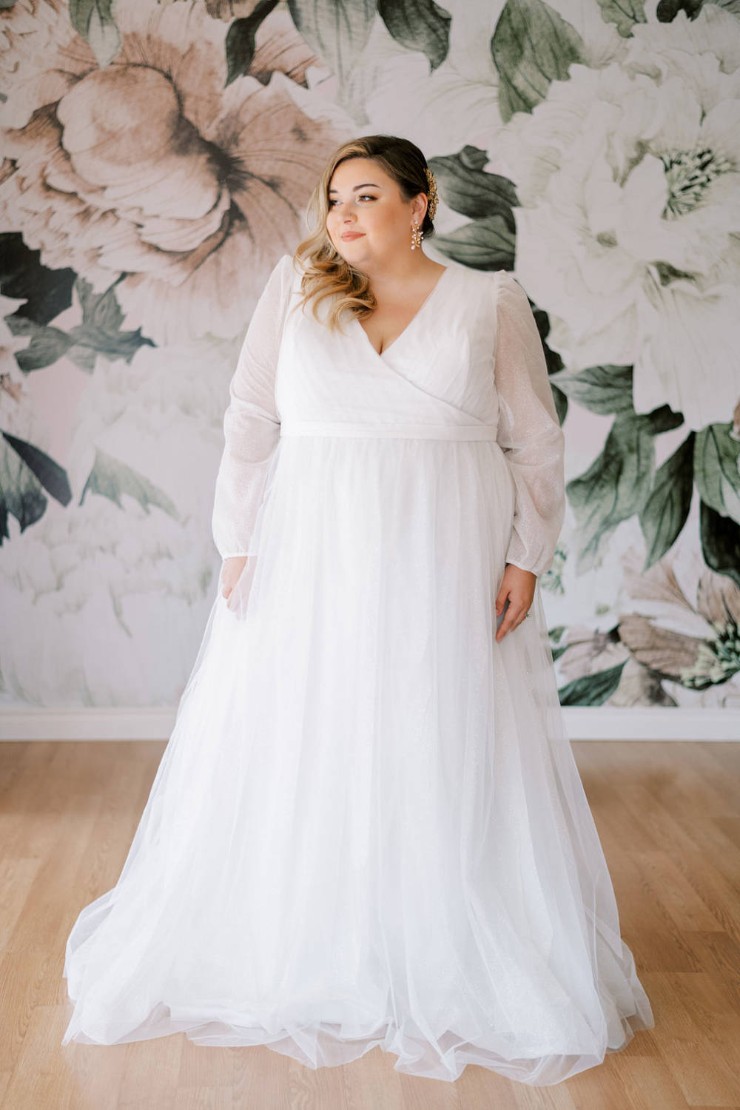 Julia Leigh Style 6128PL Default Thumbnail Image
