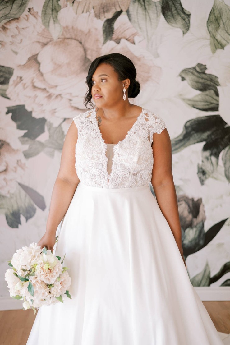 Sincerity Style 44328 Default Thumbnail Image