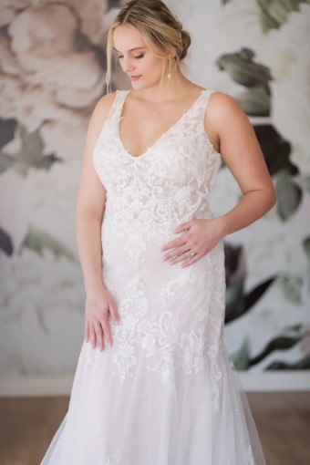 Julia Leigh Style 6304PL #1 thumbnail