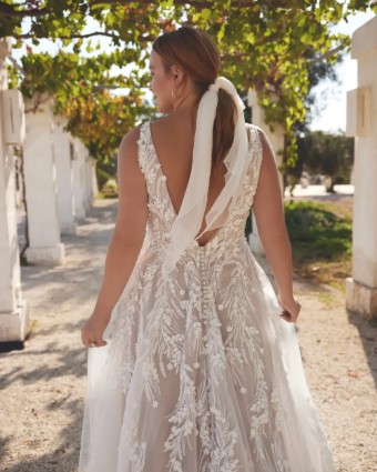 Lillian West Style 66372 #1 thumbnail