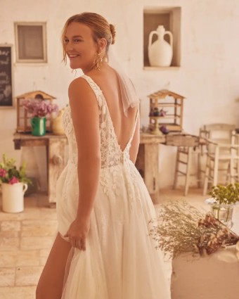Lillian West Style 66332 #1 thumbnail